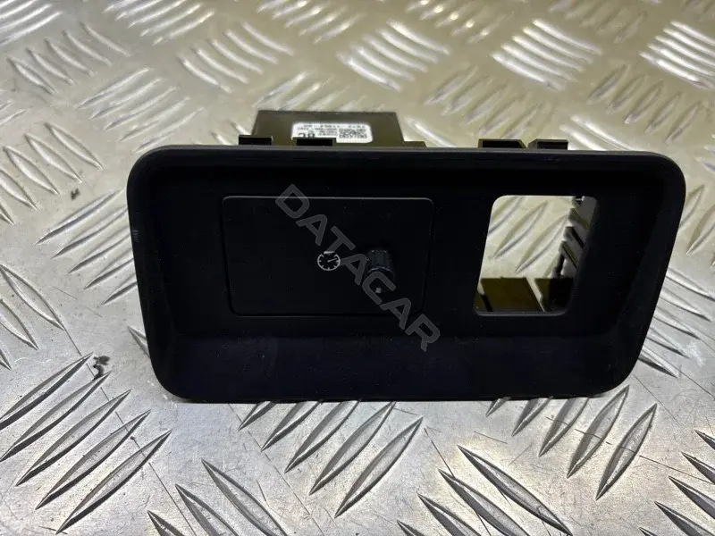 Кнопка освещения панели приборов FK7211654BC