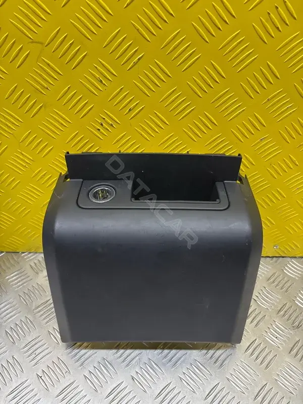 Пластик салона DK6204569A