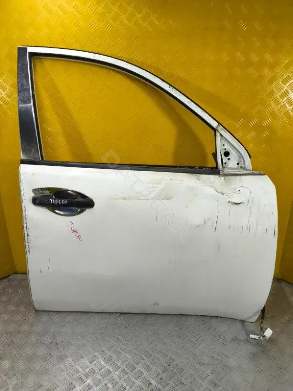 Стеклоподъемник MN182366