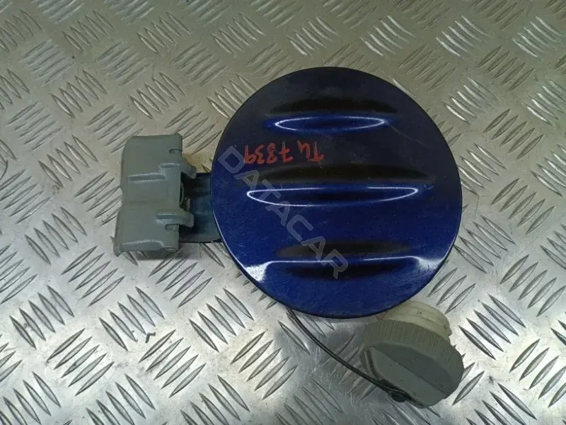 Крышка лючка топливного бака 5940A031
