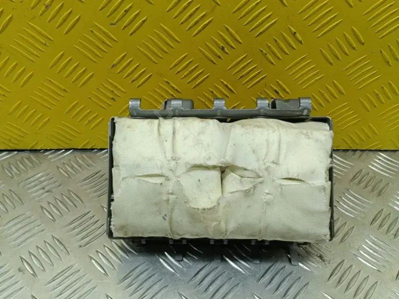 Подушка безопасности MN123965XA
