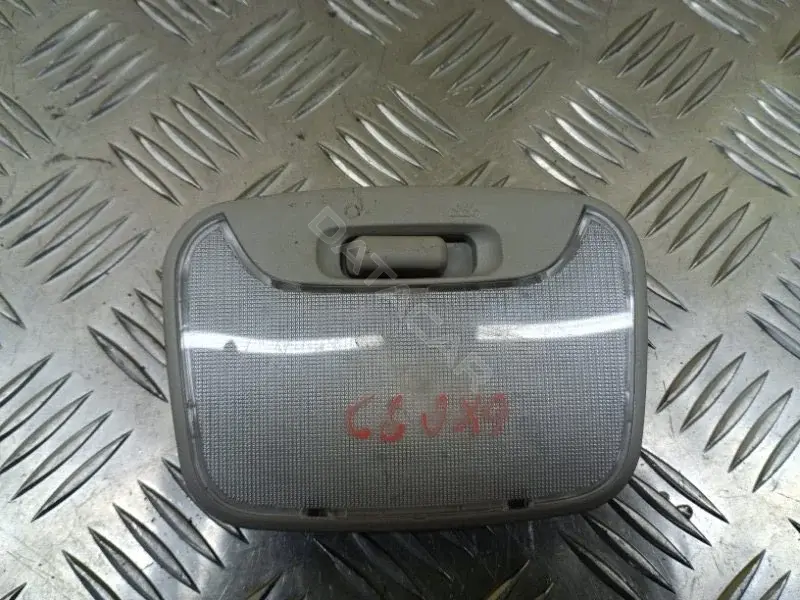 Плафон освещения салона 8401A135ZZ