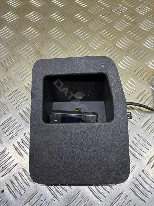 Пластик салона 5306410XPS01A