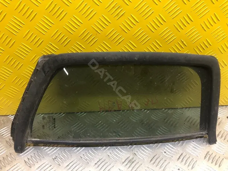 Стекло двери 82272EB300