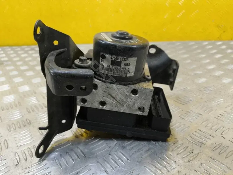 Блок управления АБС 47660EB33A