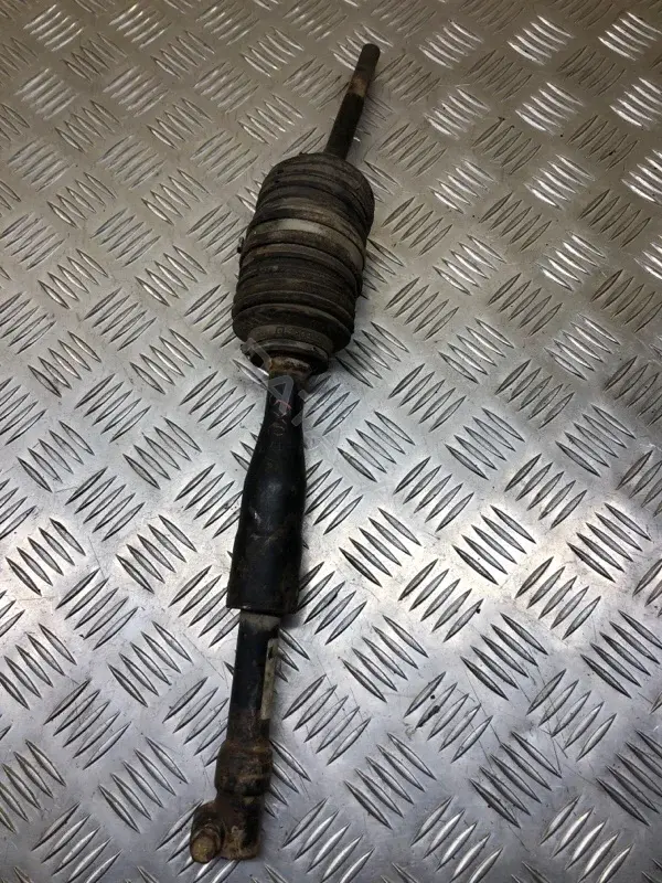 Рулевой карданчик 48080EC700