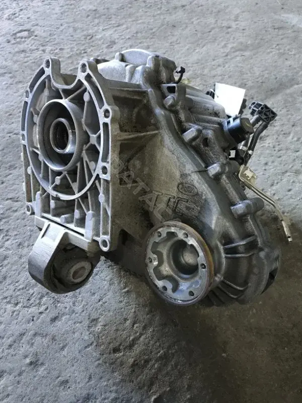 Раздаточная коробка LR089531