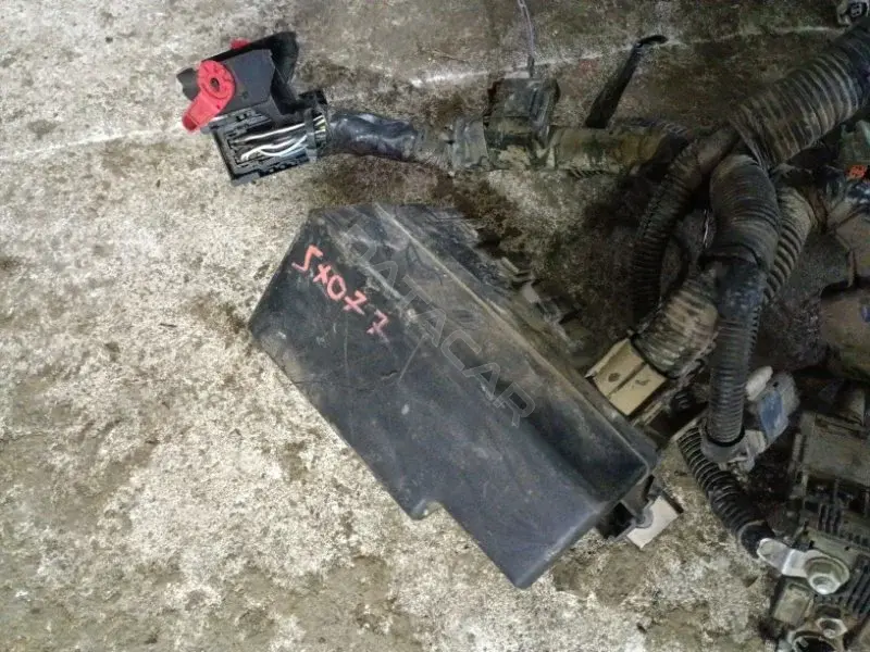 Проводка двигателя 24382EB301