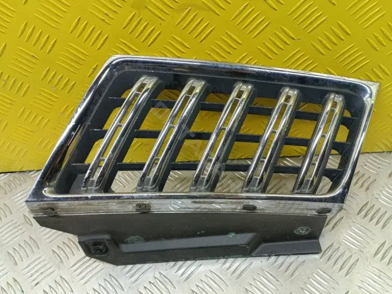 Решетка радиатора 7450A414