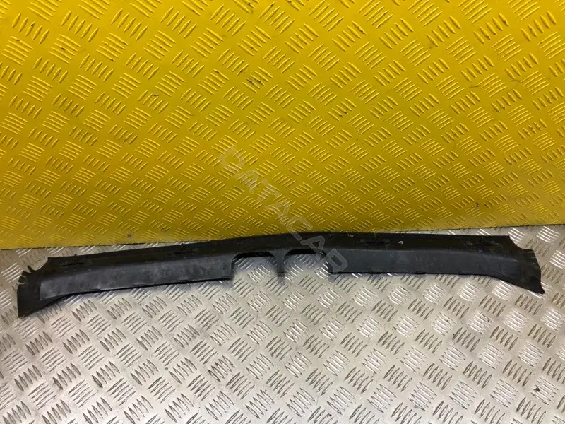 Накладка двери DK6244252AD