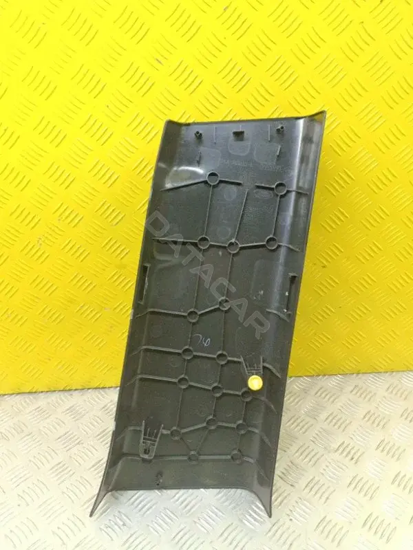 Обшивка стойки центральной DPLA243A53A