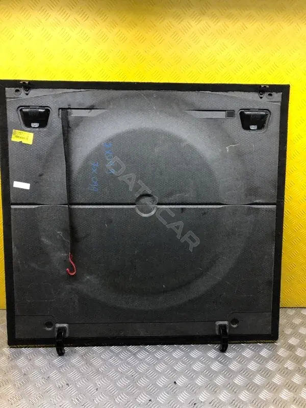 Пол багажника DK6245456A