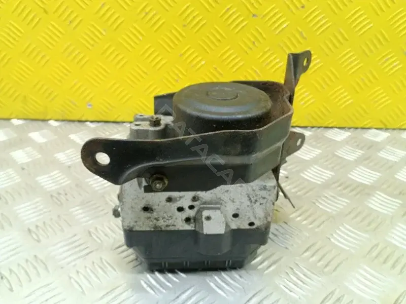 Блок управления АБС 4670A168