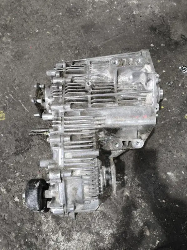 Раздаточная коробка 361006D401