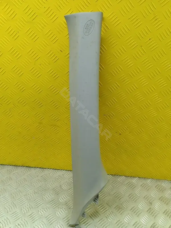 Обшивка стойки передней 6221042050