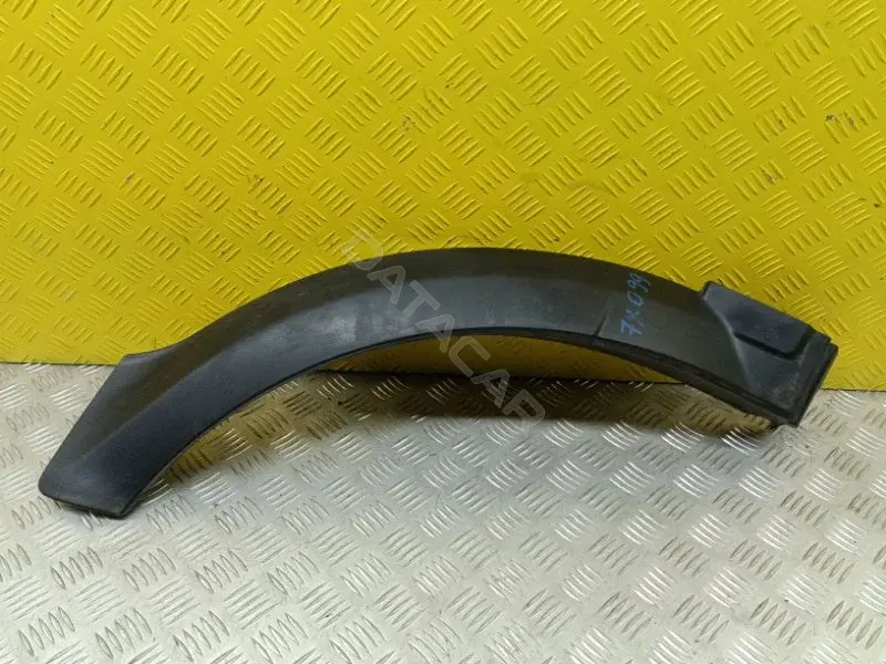 Молдинг крыла DK6228370A