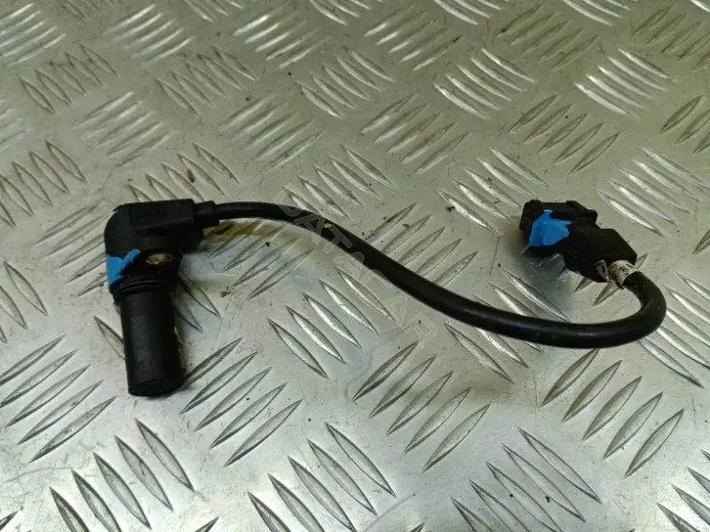 Датчик коленвала MR985041