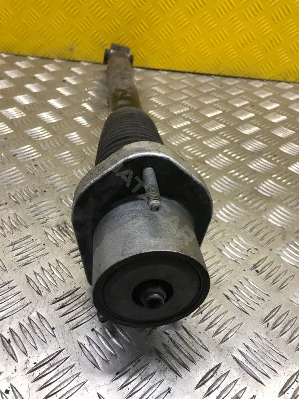 Амортизаторы LR045269