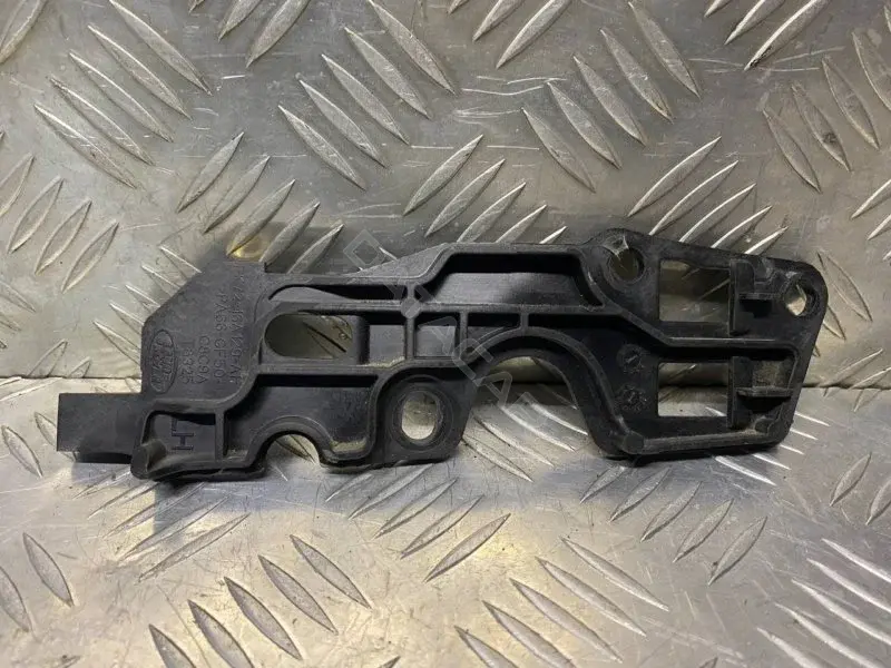 Кронштейн крыла FK7216A129AF