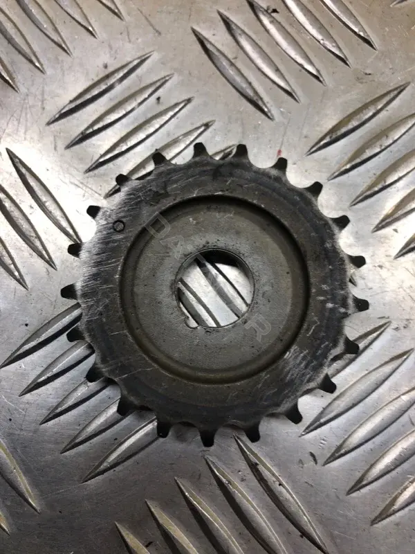 Шестерня распредвала 1305038010