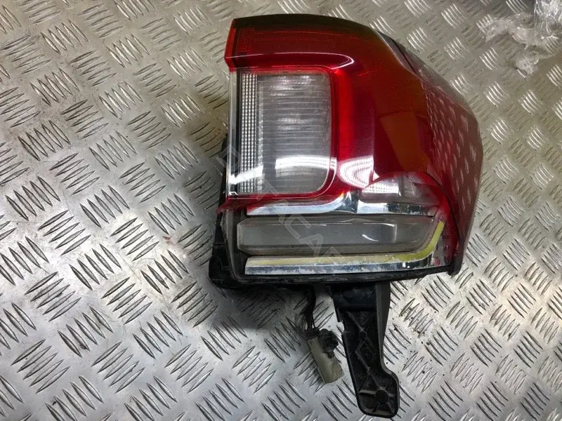 Задние фонари JL7B13404AJ