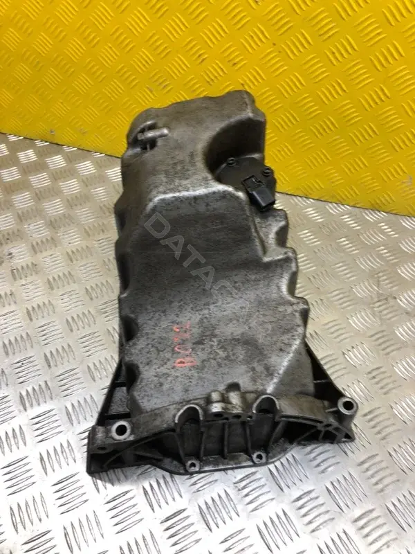 Масляный поддон 03L103603M