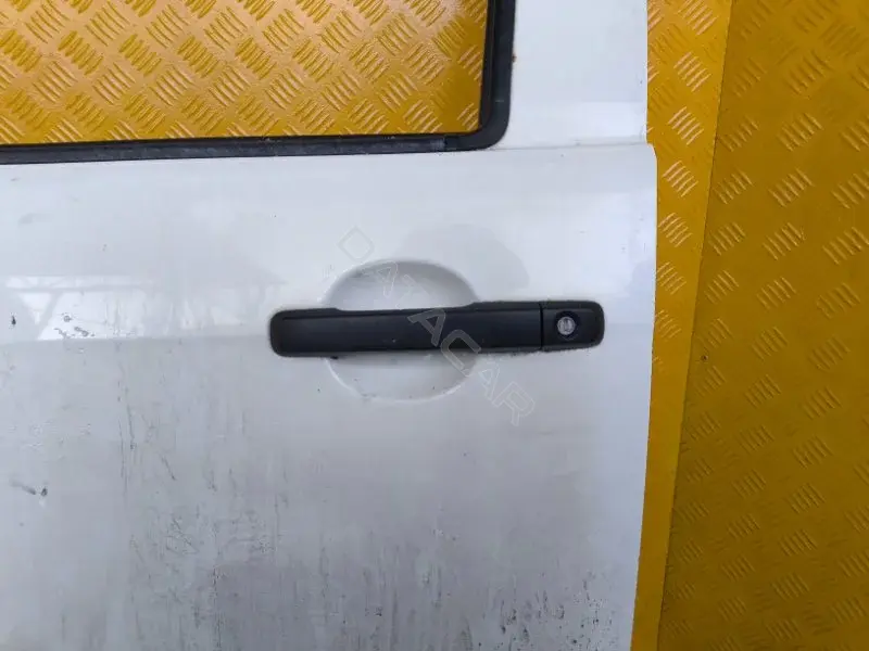 Ручка двери 8981764560