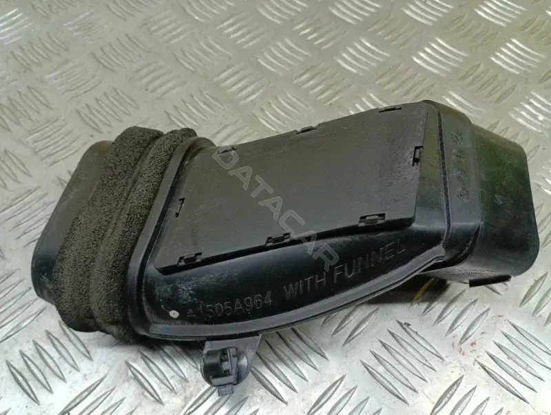 Патрубок воздушный 1505A964