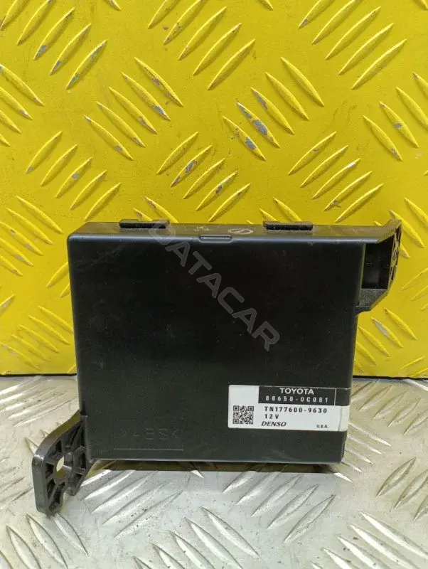 Блок управления климат-контролем 886500C081