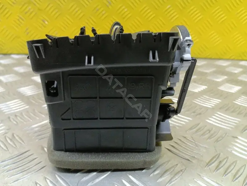 Дефлектор обдува салона 5MK68DX9AA