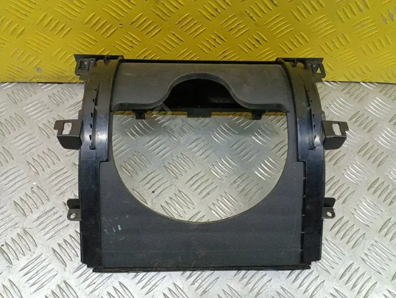 Кожух рулевой колонки FA1500010