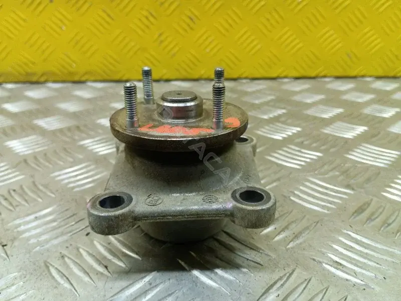 Кронштейн вискомуфты 1320A047