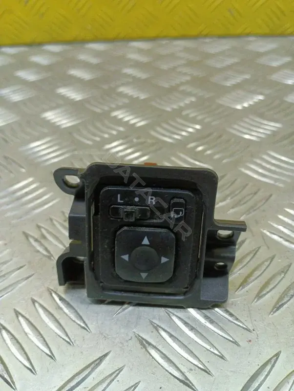 Джойстик регулировки зеркал MR951187