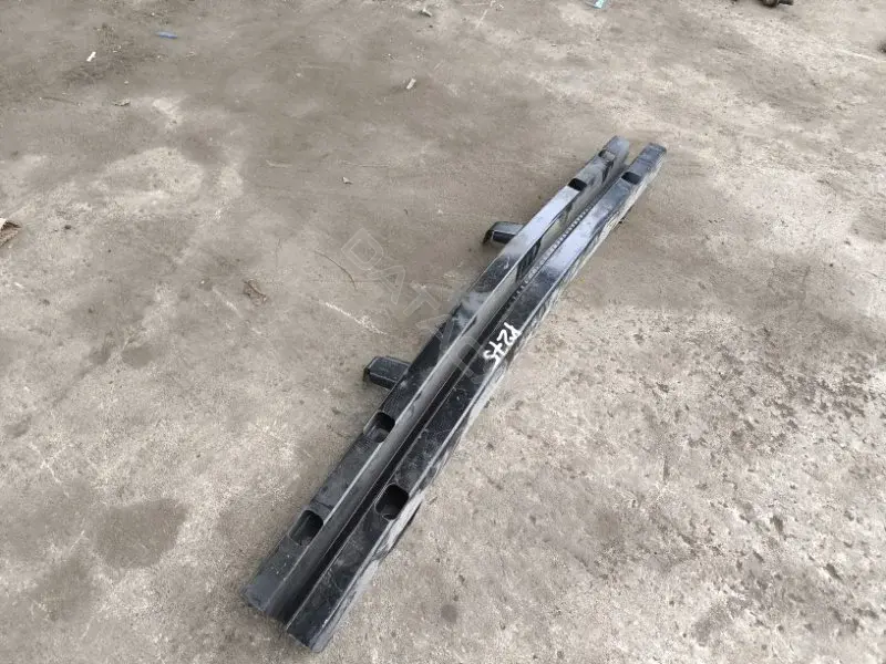 Усилитель бампера 23195058