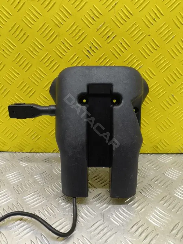 Кожух рулевой колонки MN123852