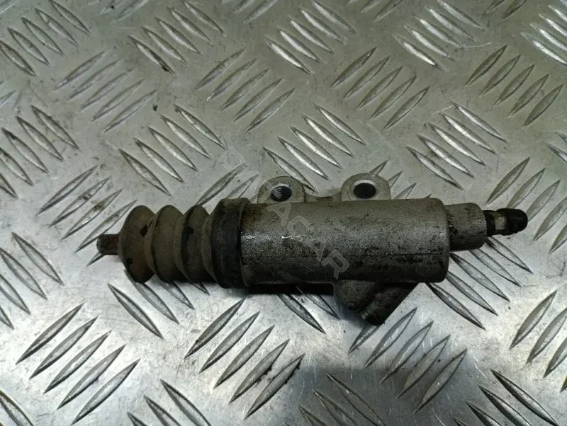 Рабочий цилиндр сцепления ZM015A16010205D