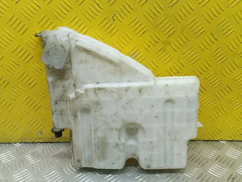 Бачок омывателя MK580578