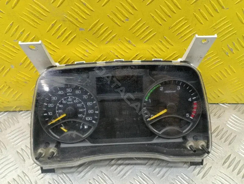 Панель приборов ML221189