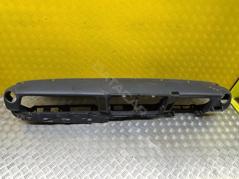 Панель передняя салона (торпедо) MK569717