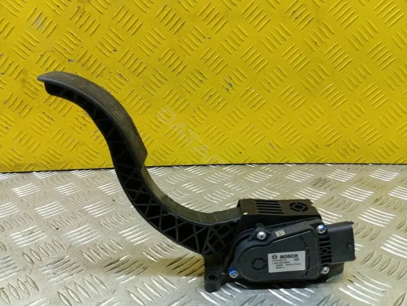 Педаль газа 1108110XK45XA