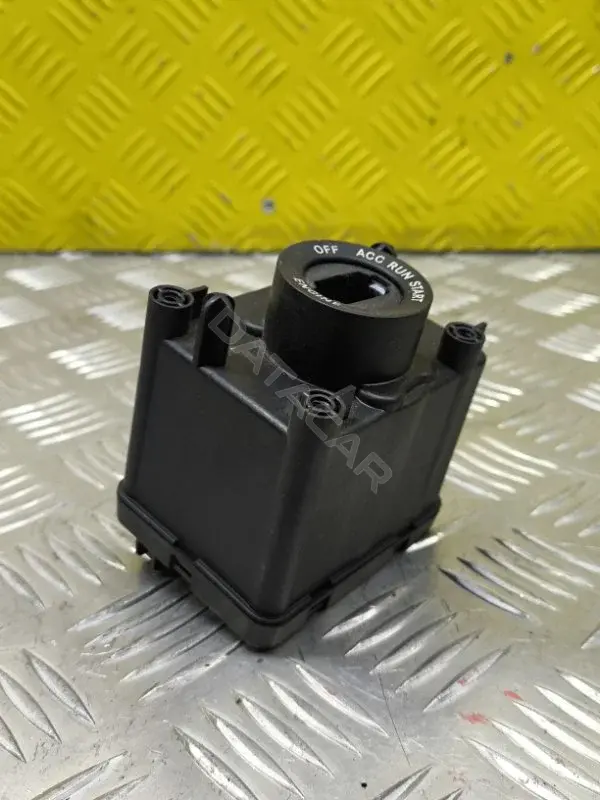 Замок зажигания 56046942AF