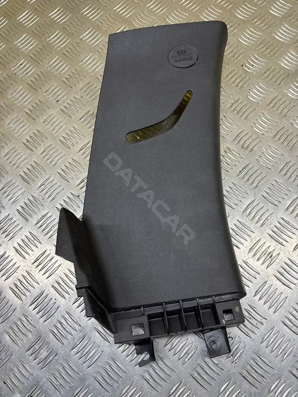 Обшивка стойки задней 625200C070