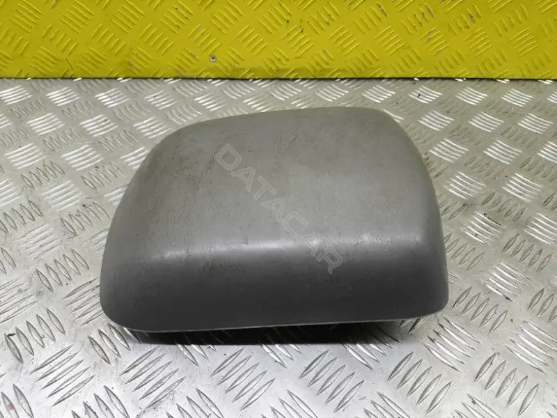 Подлокотник 589050K010B0