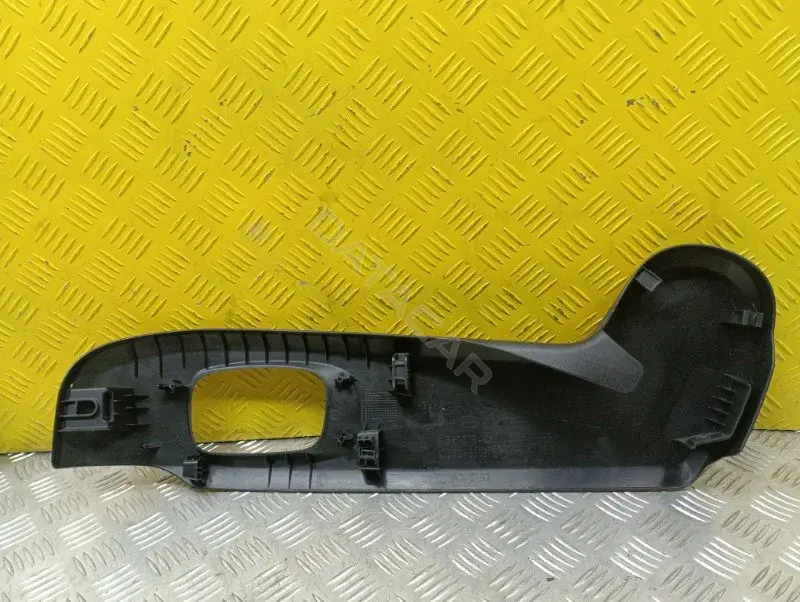 Пластик сиденья GJ32600B12B