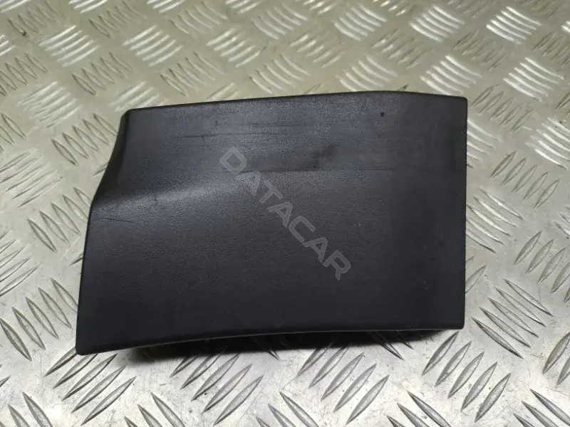 Пластик салона BJ3216165AC