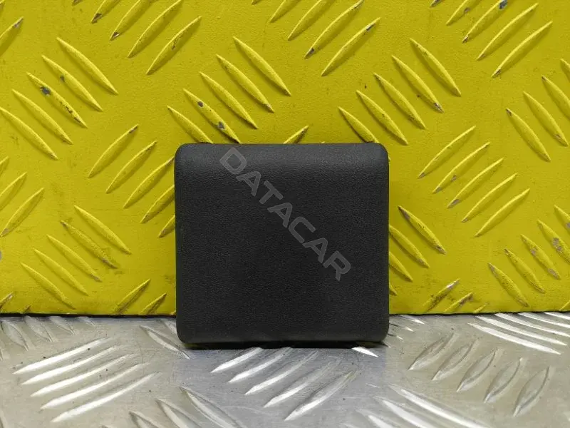 Пластик салона 89505EB00X