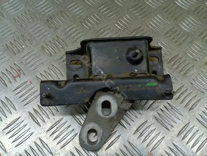 Подушка КПП CN157M121BB