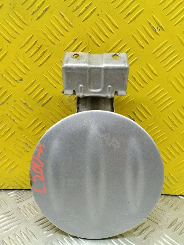 Крышка лючка топливного бака 5940A031