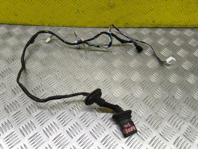 Проводка двери 8512F132