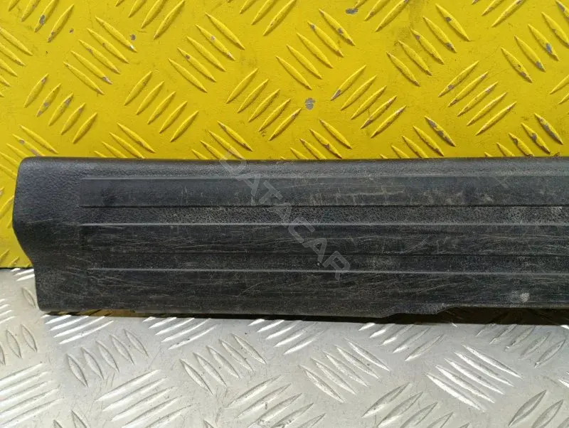 Накладка на порог 679140C050
